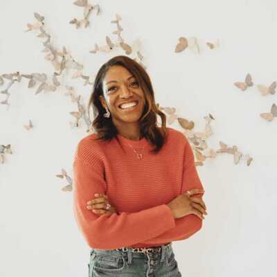 PURE VIDA SPA
Angelica, CMT